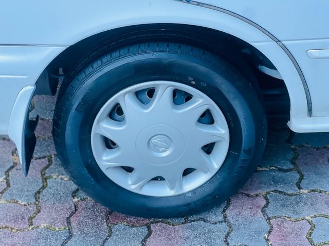 サニー スーパーサルーン　エアコン　エアバック　パワステ　パワーウインド（22枚目）