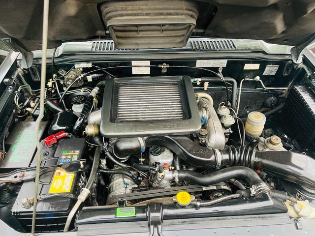 ビッグホーン ハンドリングバイロータス　ロング　タイミングベルト交換済　５速マニュアル　ＥＴＣ（18枚目）