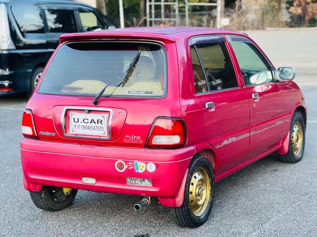 �����Ԋm�F���I�X�X���������܂��B���i�͒��ÎԂł��̂ŁB�N�������̏�����������܂��B