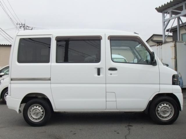 クリッパーバン ＤＸ　ハイルーフ　ＡＴ　両側スライドドア　キーレスエントリー　エアコン　運転席エアバッグ　助手席エアバッグ（16枚目）