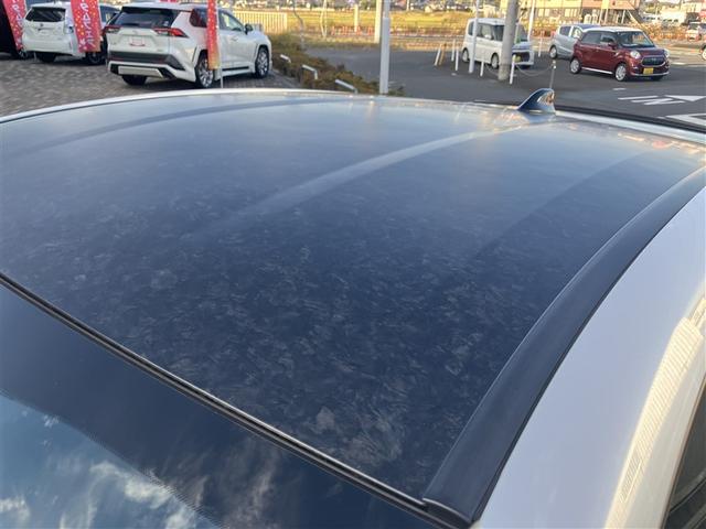 ＧＲヤリス ＲＺ　Ｂカメラ　オートエアコン　エアバッグ　パワーウインドウ　記録簿　カーテンエアバッグ　ＡＢＳ　ＥＴＣ　４ＷＤ　アルミホイール（26枚目）