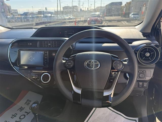 アクア Ｓ　キーレスエントリ　ドラレコ付　ナビ＆ＴＶ　オートエアコン　デュアルエアバック　ＥＳＣ　Ｂカメラ　パワーウィンドウ　ＥＴＣ　ＳＲＳ　パワーステアリング　ＡＢＳ　記録簿付（19枚目）