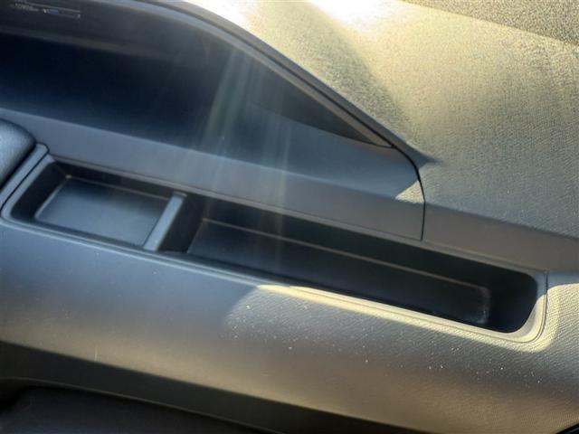 アクア Ｓ　キーレスエントリ　ドラレコ付　ナビ＆ＴＶ　オートエアコン　デュアルエアバック　ＥＳＣ　Ｂカメラ　パワーウィンドウ　ＥＴＣ　ＳＲＳ　パワーステアリング　ＡＢＳ　記録簿付（25枚目）