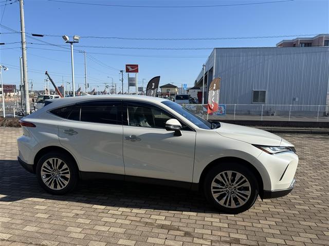 ハリアーハイブリッド Ｚ　メモリナビ　地デジ　４ＷＤ車　ＡＢＳ　オートエアコン　サイドエアバッグ　Ｂカメラ　エアバッグ　ＥＴＣ　アルミホイール　ワンオーナー　ナビ＆ＴＶ　ブレーキサポート　点検記録簿（4枚目）