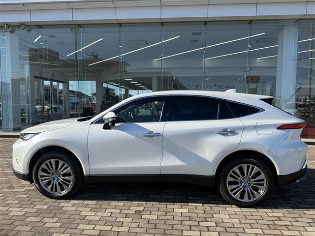 ハリアーハイブリッド Ｚ　メモリナビ　地デジ　４ＷＤ車　ＡＢＳ　オートエアコン　サイドエアバッグ　Ｂカメラ　エアバッグ　ＥＴＣ　アルミホイール　ワンオーナー　ナビ＆ＴＶ　ブレーキサポート　点検記録簿（8枚目）