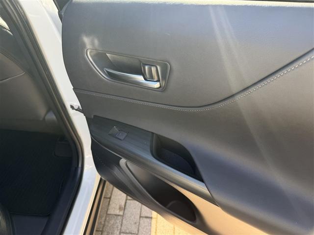 ハリアーハイブリッド Ｚ　メモリナビ　地デジ　４ＷＤ車　ＡＢＳ　オートエアコン　サイドエアバッグ　Ｂカメラ　エアバッグ　ＥＴＣ　アルミホイール　ワンオーナー　ナビ＆ＴＶ　ブレーキサポート　点検記録簿（19枚目）