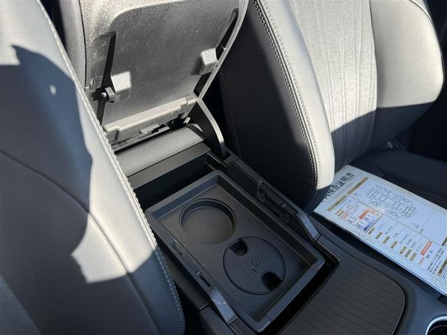 ハリアーハイブリッド Ｚ　メモリナビ　地デジ　４ＷＤ車　ＡＢＳ　オートエアコン　サイドエアバッグ　Ｂカメラ　エアバッグ　ＥＴＣ　アルミホイール　ワンオーナー　ナビ＆ＴＶ　ブレーキサポート　点検記録簿（24枚目）