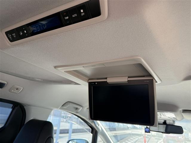 ヴェルファイア ２．５Ｚ　Ｇエディション　レザーシート　アイストップ　４ＷＤ車　エアバッグ　アルミホイール　ナビＴＶ　ＡＢＳ　３列シート　オートエアコン　ＥＴＣ　記録簿　メモリナビ　リヤカメラ　衝突被害軽減　１オ－ナ－（15枚目）