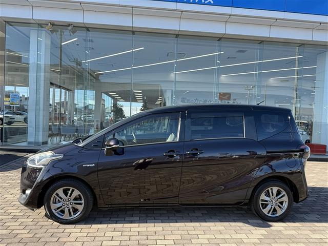シエンタ ハイブリッドＧ　ブレーキサポート　Ｂカメラ　１オーナー　メモリナビ　ナビＴＶ　ＥＴＣ　運転席エアバック　フルオートエアコン　デュアルエアバッグ　ＰＷ　ワンセグテレビ　３列シート　ＡＢＳ　ＰＳ　メンテナンスノート（7枚目）