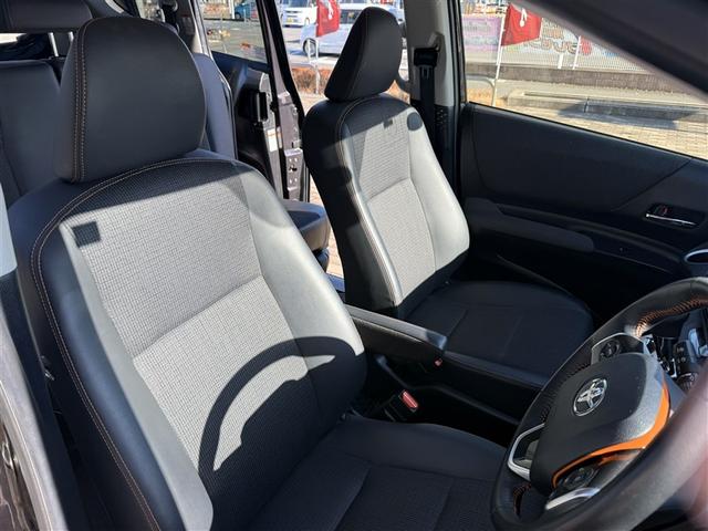 シエンタ ハイブリッドＧ　ブレーキサポート　Ｂカメラ　１オーナー　メモリナビ　ナビＴＶ　ＥＴＣ　運転席エアバック　フルオートエアコン　デュアルエアバッグ　ＰＷ　ワンセグテレビ　３列シート　ＡＢＳ　ＰＳ　メンテナンスノート（19枚目）