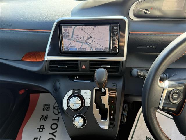 シエンタ ハイブリッドＧ　ブレーキサポート　Ｂカメラ　１オーナー　メモリナビ　ナビＴＶ　ＥＴＣ　運転席エアバック　フルオートエアコン　デュアルエアバッグ　ＰＷ　ワンセグテレビ　３列シート　ＡＢＳ　ＰＳ　メンテナンスノート（20枚目）