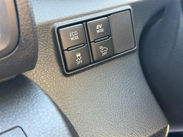 シエンタ ハイブリッドＧ　ブレーキサポート　Ｂカメラ　１オーナー　メモリナビ　ナビＴＶ　ＥＴＣ　運転席エアバック　フルオートエアコン　デュアルエアバッグ　ＰＷ　ワンセグテレビ　３列シート　ＡＢＳ　ＰＳ　メンテナンスノート（28枚目）