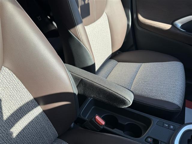 ヤリスクロス Ｚ　バックモニタ　ワンオーナ　ナビ＆ＴＶ　カーテンエアバッグ　エアコン　アルミ　地デジ　パワステ　ダブルエアバック　エアバッグ　記録簿有　ＡＢＳ　ＥＴＣ車載器　メモリーナビ　パワーウィンドウ（23枚目）