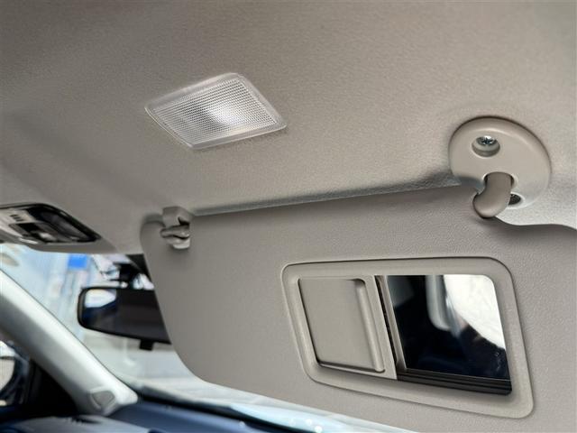 ヤリスクロス Ｚ　バックモニタ　ワンオーナ　ナビ＆ＴＶ　カーテンエアバッグ　エアコン　アルミ　地デジ　パワステ　ダブルエアバック　エアバッグ　記録簿有　ＡＢＳ　ＥＴＣ車載器　メモリーナビ　パワーウィンドウ（29枚目）