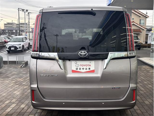 エスクァイア Ｇｉ　１オナ　リアカメラ　ＥＴＣ車載器　オートエアコン　ナビＴＶ　定期点検記録簿　ＡＢＳ　３列　アルミ　エアバッグ　パワステ　サポカー　地上デジタル（5枚目）