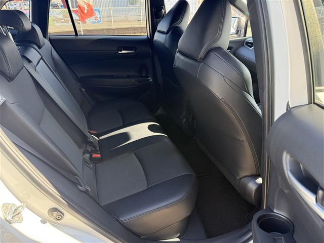 カローラクロス ハイブリッド　Ｚ　ＰＣＳ　パノラマムーンルーフ　記録簿　エアバッグ　ＡＢＳ（14枚目）