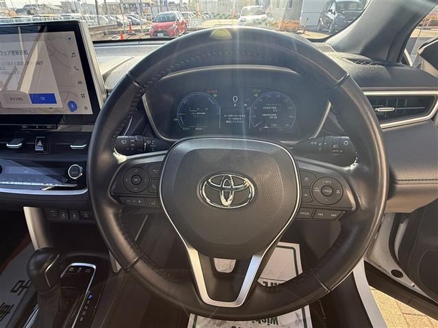 カローラクロス ハイブリッド　Ｚ　ＰＣＳ　パノラマムーンルーフ　記録簿　エアバッグ　ＡＢＳ（27枚目）