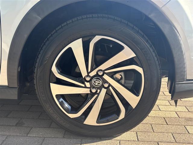 ライズ Ｚ　誤発進抑制機能　エアコン　地デジＴＶ　ドライブレコーダ　アイドリングストップ機能　バックモニター　ナビ＆ＴＶ　アルミホイール　Ｗエアバック　ＥＴＣ車載器　パワーウィンド　サイドエアバッグ　メモリーナビ（5枚目）