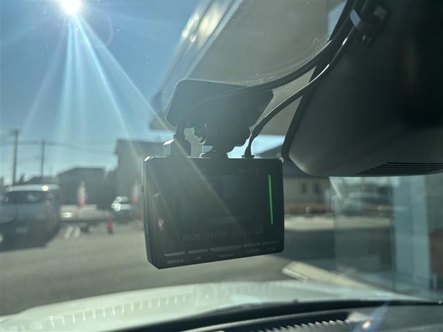 ライズ Ｚ　誤発進抑制機能　エアコン　地デジＴＶ　ドライブレコーダ　アイドリングストップ機能　バックモニター　ナビ＆ＴＶ　アルミホイール　Ｗエアバック　ＥＴＣ車載器　パワーウィンド　サイドエアバッグ　メモリーナビ（39枚目）