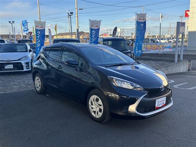 アクア Ｇ　ドラレコ付　バックモニタ　ワンオーナー車　衝突軽減システム　地デジＴＶ　メモリーナビゲーション　ＡＣ　ＥＴＣ　ナビＴＶ　ＰＷ　サイドエアバック　エアバッグ　ＡＢＳ　ＰＳ　助手席エアバッグ（3枚目）