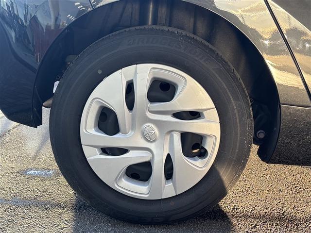 アクア Ｇ　ドラレコ付　バックモニタ　ワンオーナー車　衝突軽減システム　地デジＴＶ　メモリーナビゲーション　ＡＣ　ＥＴＣ　ナビＴＶ　ＰＷ　サイドエアバック　エアバッグ　ＡＢＳ　ＰＳ　助手席エアバッグ（12枚目）