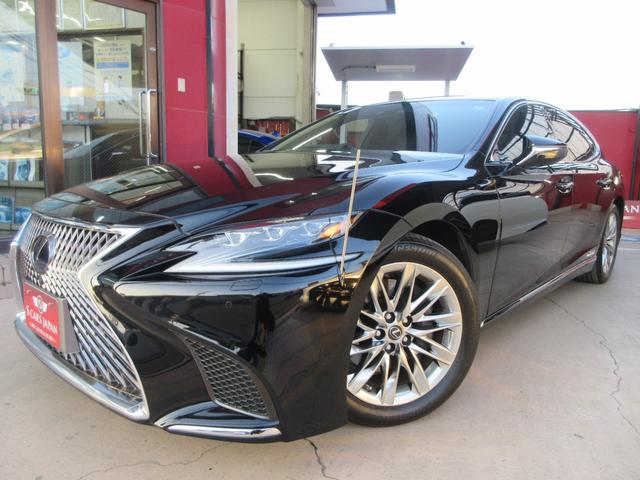 令和２年式／４ＷＤ／エグゼクティブ／ワンオーナー／ブラック（２１２）／マークレビンソンオーディオ／リアエンターテイメントシステム／リアモニター×２