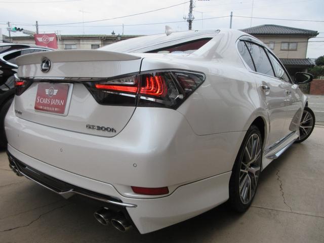 ＧＳ ＧＳ３００ｈ　バージョンＬ　後期型／禁煙車／モデリスタフルエアロ・４本出しマフラー／サンルーフ／３眼ＬＥＤヘッドライト／スマートキー２個／カードキー／純ＥＧスターター／純ＯＰ１９ｉｎＡＷ／黒革シート／シートヒーター・クーラー（5枚目）