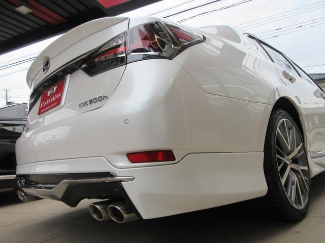 ＧＳ ＧＳ３００ｈ　バージョンＬ　後期型／禁煙車／モデリスタフルエアロ・４本出しマフラー／サンルーフ／３眼ＬＥＤヘッドライト／スマートキー２個／カードキー／純ＥＧスターター／純ＯＰ１９ｉｎＡＷ／黒革シート／シートヒーター・クーラー（18枚目）