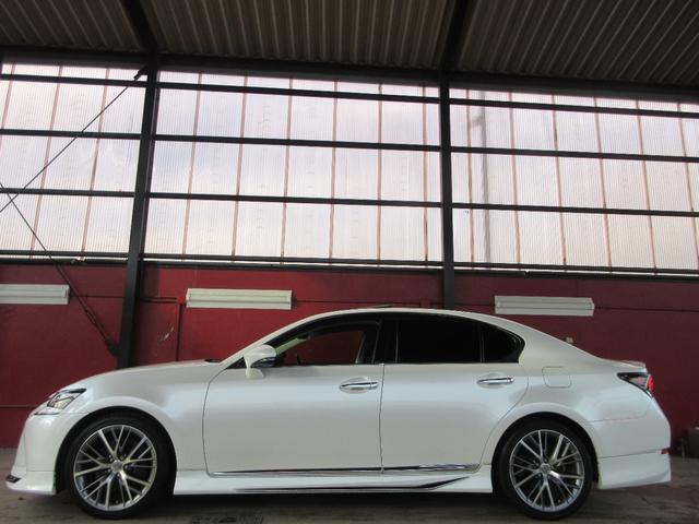 ＧＳ ＧＳ３００ｈ　バージョンＬ　後期型／禁煙車／モデリスタフルエアロ・４本出しマフラー／サンルーフ／３眼ＬＥＤヘッドライト／スマートキー２個／カードキー／純ＥＧスターター／純ＯＰ１９ｉｎＡＷ／黒革シート／シートヒーター・クーラー（25枚目）