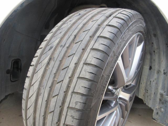 ＧＳ ＧＳ３００ｈ　バージョンＬ　後期型／禁煙車／モデリスタフルエアロ・４本出しマフラー／サンルーフ／３眼ＬＥＤヘッドライト／スマートキー２個／カードキー／純ＥＧスターター／純ＯＰ１９ｉｎＡＷ／黒革シート／シートヒーター・クーラー（43枚目）