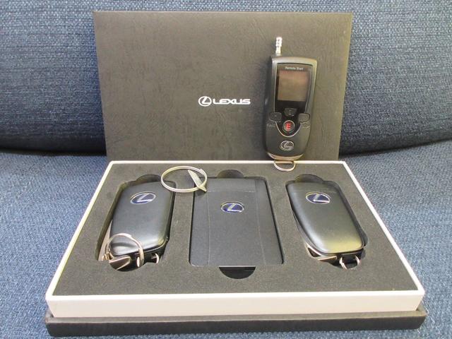 ＧＳ ＧＳ３００ｈ　バージョンＬ　後期型／禁煙車／モデリスタフルエアロ・４本出しマフラー／サンルーフ／３眼ＬＥＤヘッドライト／スマートキー２個／カードキー／純ＥＧスターター／純ＯＰ１９ｉｎＡＷ／黒革シート／シートヒーター・クーラー（59枚目）