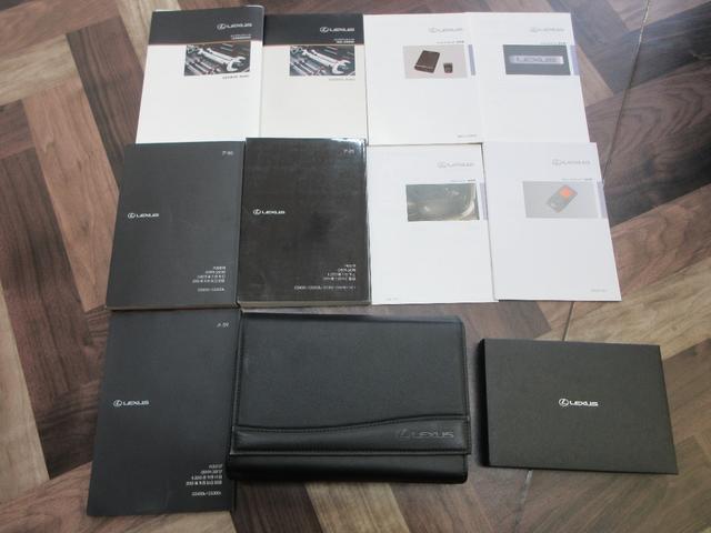 ＧＳ ＧＳ３００ｈ　バージョンＬ　後期型／禁煙車／モデリスタフルエアロ・４本出しマフラー／サンルーフ／３眼ＬＥＤヘッドライト／スマートキー２個／カードキー／純ＥＧスターター／純ＯＰ１９ｉｎＡＷ／黒革シート／シートヒーター・クーラー（60枚目）