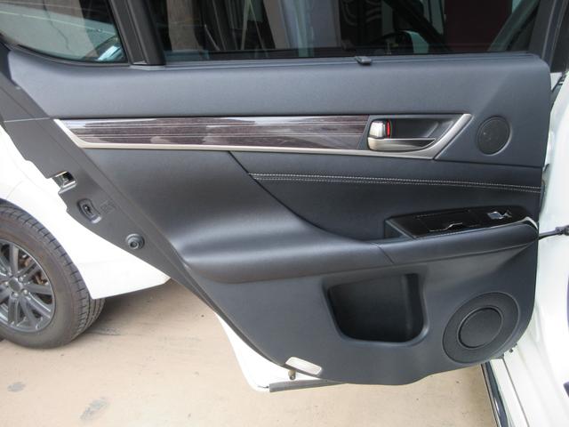 ＧＳ ＧＳ３００ｈ　バージョンＬ　後期型／禁煙車／モデリスタフルエアロ・４本出しマフラー／サンルーフ／３眼ＬＥＤヘッドライト／スマートキー２個／カードキー／純ＥＧスターター／純ＯＰ１９ｉｎＡＷ／黒革シート／シートヒーター・クーラー（64枚目）