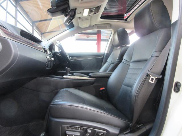 ＧＳ ＧＳ３００ｈ　バージョンＬ　後期型／禁煙車／モデリスタフルエアロ・４本出しマフラー／サンルーフ／３眼ＬＥＤヘッドライト／スマートキー２個／カードキー／純ＥＧスターター／純ＯＰ１９ｉｎＡＷ／黒革シート／シートヒーター・クーラー（70枚目）
