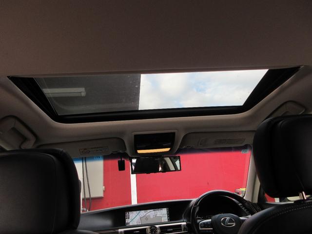 ＧＳ ＧＳ３００ｈ　バージョンＬ　後期型／禁煙車／モデリスタフルエアロ・４本出しマフラー／サンルーフ／３眼ＬＥＤヘッドライト／スマートキー２個／カードキー／純ＥＧスターター／純ＯＰ１９ｉｎＡＷ／黒革シート／シートヒーター・クーラー（77枚目）