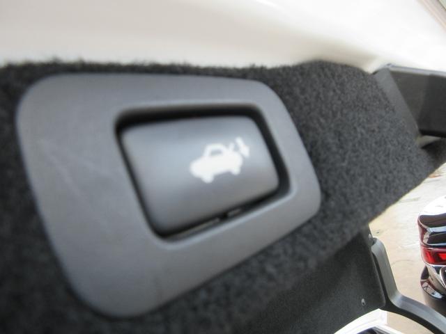 ＧＳ ＧＳ３００ｈ　バージョンＬ　後期型／禁煙車／モデリスタフルエアロ・４本出しマフラー／サンルーフ／３眼ＬＥＤヘッドライト／スマートキー２個／カードキー／純ＥＧスターター／純ＯＰ１９ｉｎＡＷ／黒革シート／シートヒーター・クーラー（80枚目）