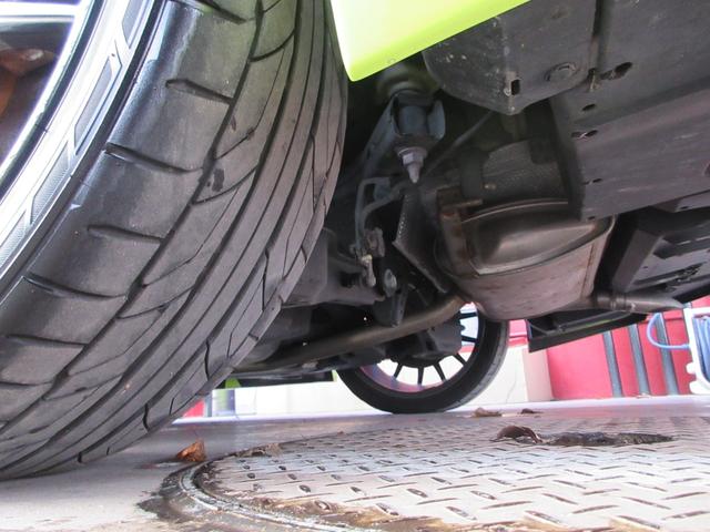 プリウスＰＨＶ Ａレザーパッケージ　禁煙車／モデリスタフルエアロ／黒レザーシート／社外１８ｉｎＡＷ／スマートキー一体型ＥＧスターター／サーモテクトライムグリーン／ＬＥＤヘッドライト／前後ドラレコ／充電ケーブル／急速充電口／記録簿５枚有（39枚目）