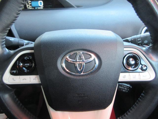 プリウスＰＨＶ Ａレザーパッケージ　禁煙車／モデリスタフルエアロ／黒レザーシート／社外１８ｉｎＡＷ／スマートキー一体型ＥＧスターター／サーモテクトライムグリーン／ＬＥＤヘッドライト／前後ドラレコ／充電ケーブル／急速充電口／記録簿５枚有（51枚目）