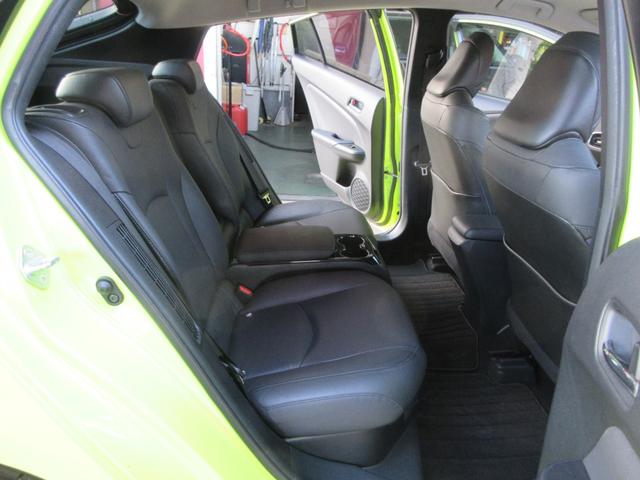 プリウスＰＨＶ Ａレザーパッケージ　禁煙車／モデリスタフルエアロ／黒レザーシート／社外１８ｉｎＡＷ／スマートキー一体型ＥＧスターター／サーモテクトライムグリーン／ＬＥＤヘッドライト／前後ドラレコ／充電ケーブル／急速充電口／記録簿５枚有（71枚目）