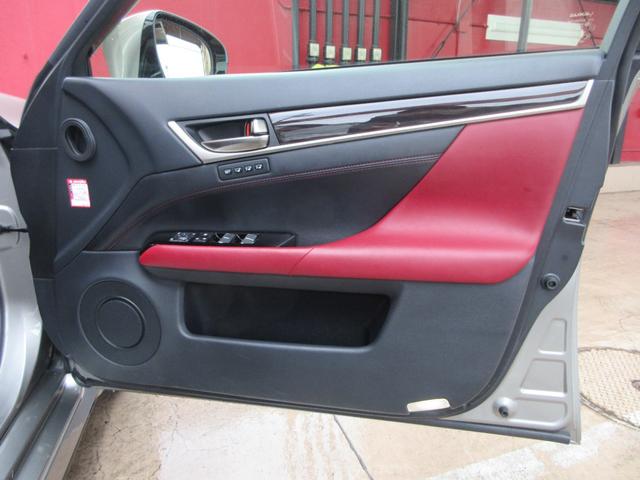 ＧＳ ＧＳ３００ｈ　Ｆスポーツ　禁煙／後期／ＴＲＤフルエアロ・パフォーマンスダンパー・Ｆスパッツ／マークレビンソン／サンルーフ／３眼ＬＥＤヘッドライト／スマートキー×２／カードキー／赤革シート／ドラレコ／ディーラー記録簿１１枚（68枚目）