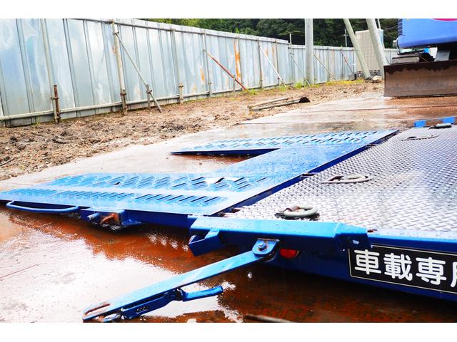 極東開発製 フラトップ フルフラット セーフティーローダー あおりレスタイプ スライド ウインチ ラジコン付き 荷台内寸570幅207cm 積載3.6t 内フック付き バックカメラ ETC ナビ付(21枚目)