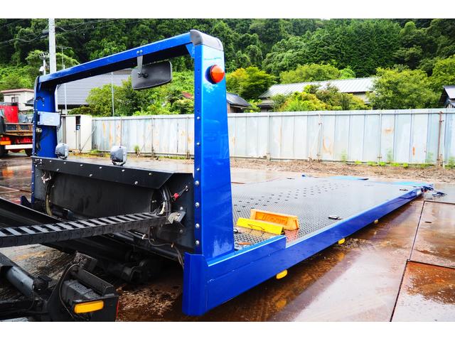 極東開発製 フラトップ フルフラット セーフティーローダー あおりレスタイプ スライド ウインチ ラジコン付き 荷台内寸570幅207cm 積載3.6t 内フック付き バックカメラ ETC ナビ付(23枚目)