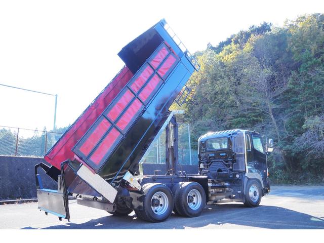 　塗装仕上げ済み　すす焼き無し　造りボディ　ダンプ　リターダ付き　積載８．８ｔ　ターボ３８０馬力　メッキパーツ　電動コボレーン　ＥＴＣ　パークアシストブレーキ(21枚目)