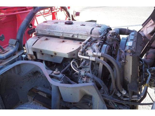 キャンター 　外装仕上げ済　古河ユニックＵＲＶ２６４Ｋ　４段クレーン　フックイン　ラジコン付き　２．６３ｔ吊り　標準幅　ショートボディ　積載３ｔ　１４０馬力　板張り（61枚目）