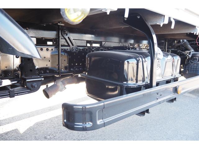エルフトラック 　外装仕上げ済み　パブコ製　アルミブロック平ボディ　ワイドロング　積載４ｔ　ターボ１５０馬力　板張り　ミッション　スムーサー　坂道発進補助装置（31枚目）