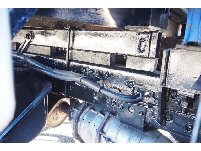 　タダノ　ＺＥ２６４ＨＲ　４段クレーン　ラジコン付　フックイン　２．６３ｔ吊り　標準ロング　積載２．８ｔ　ターボ１５０馬力　板張り　ロープホール　軽々ゲート　ＥＴＣ(40枚目)