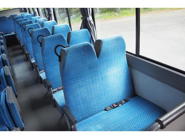 メルファ デラックス　中型送迎バス　５７人乗り　荷物棚付き　ミラーヒーター　クラリオンマイクアンプ　バックカメラ　総輪エアサス　自動扉（59枚目）