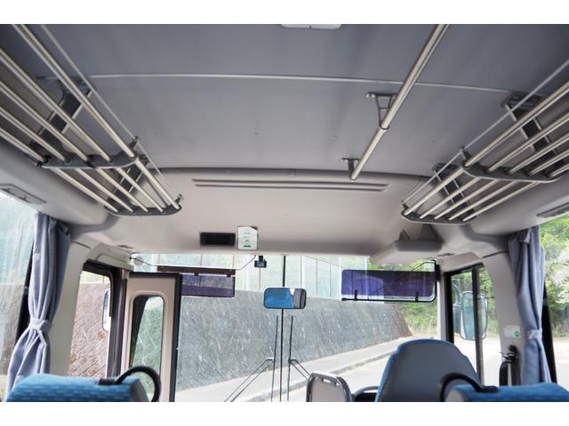 メルファ デラックス　中型送迎バス　５７人乗り　荷物棚付き　ミラーヒーター　クラリオンマイクアンプ　バックカメラ　総輪エアサス　自動扉（73枚目）