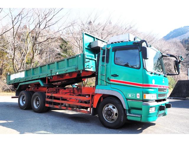 スーパーグレート 　２デフ　新明和製　ＤＲ１２－０２ＳＡ　ロングダンプ　荷台内全面ステンレス張り　三方開　自重計　Ｉ型Ｓ　可動式リアバンパー　パワーブロッカー　積載１１．４ｔ　ターボ３８０馬力　坂道発進補助装置（7枚目）