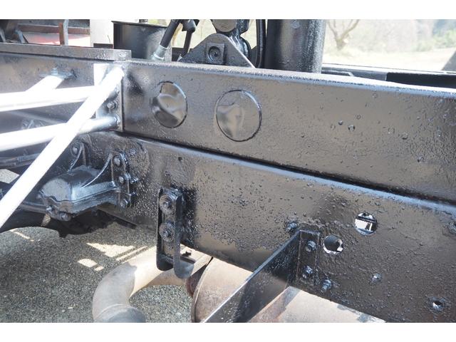フォワード 　フルタイム４ＷＤ　四駆　ロングボディ　新明和製　ＤＲ４－０１Ｓ　ファームダンプ　深ダンプ　土砂禁　１０立米　２段式アルミブロックアオリ　三方開　リア観音開き仕様　デフロック　積載２．７５ｔ　１９０馬力（31枚目）